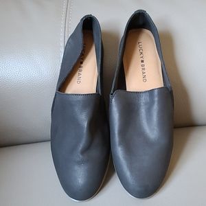 NWOB lucky brand charsa 2 leather loafers